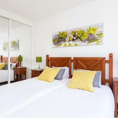 Apartment Plaza *