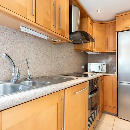 Apartament Plaza